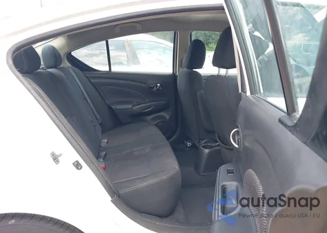 2019 Nissan Versa 1.6 Sv z USA, uszkodzony, nr VIN 3N1CN7AP1KL812595